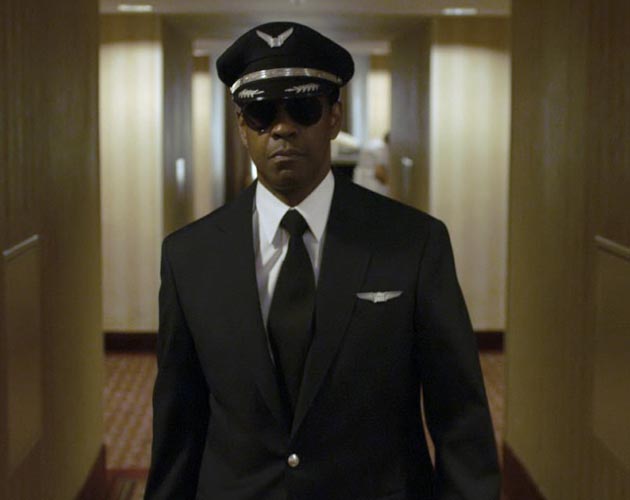 Disponible el trailer y el póster de 'Flight' con Denzel Washington