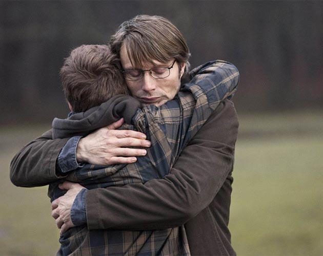 Trailer de 'The Hunt', premio en Cannes al mejor actor para Mads Mikkelsen