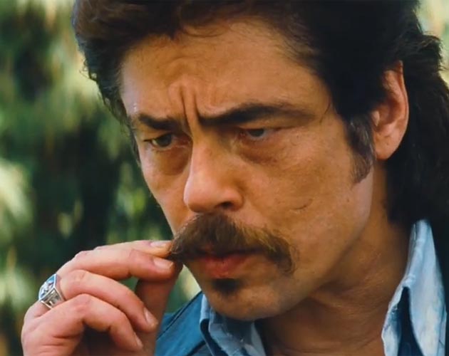 Nuevo clip de 'Salvajes' con Benicio Del Toro y Salma Hayek