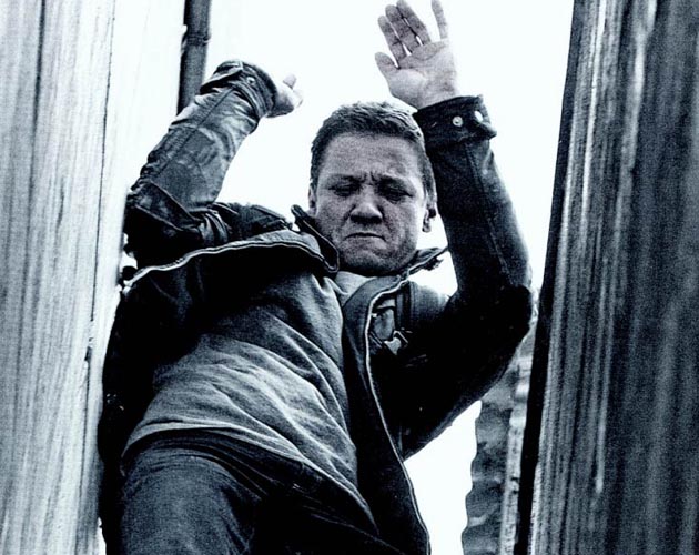 Primer clip y nuevo póster internacional de 'The Bourne Legacy'