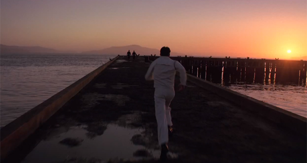 Nuevo teaser de 'The Master' con Joaquin Phoenix corriendo raro