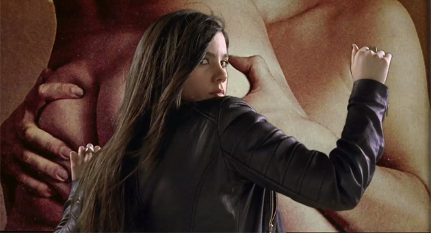 Javiera Mena presenta el videoclip para 'Luz de piedra de Luna'