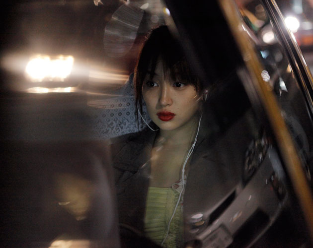 Precioso póster de 'Like Someone in Love' de Abbas Kiarostami