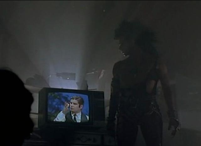 33 revoluciones halloween cultture