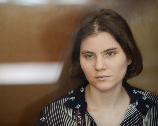 Liberada una de las Pussy Riot, Yekaterina Samutsevich