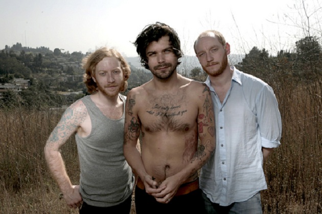 Biffy Clyro presenta el vídeo para Black Chandelier