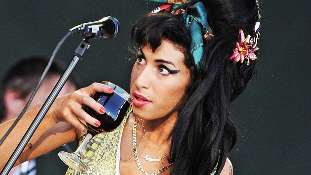 amy winehouse sobredosis alcohol