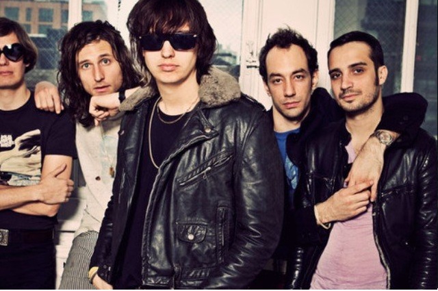 The Strokes estrenan 'All The Time' el primer videoclip de su nuevo disco