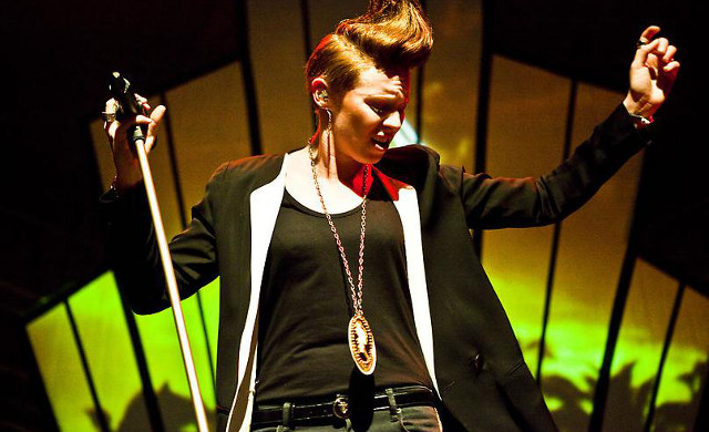 Escucha la nueva canción de La Roux 'Let Me Down Gently'