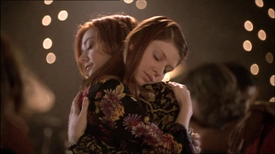 Diez personajes gays de la televisión a los que les costó salir del armario