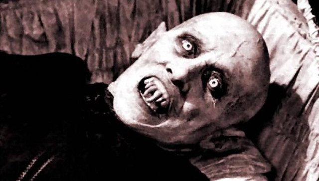 Desaparece la cabeza del director de 'Nosferatu'