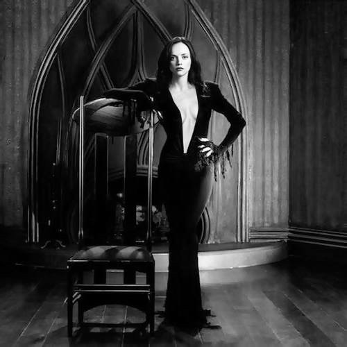 Christina Ricci como Morticia de 'La Familia Addams'