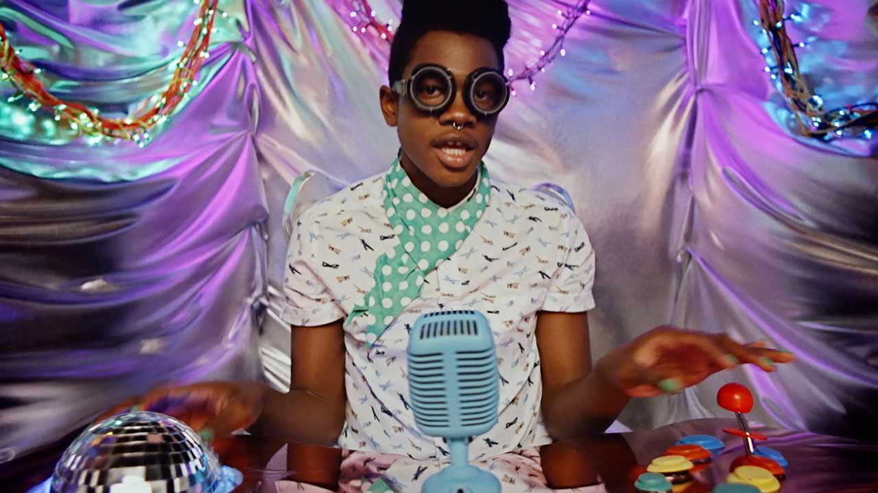 Nuevo video de Shamir: In For The Kill