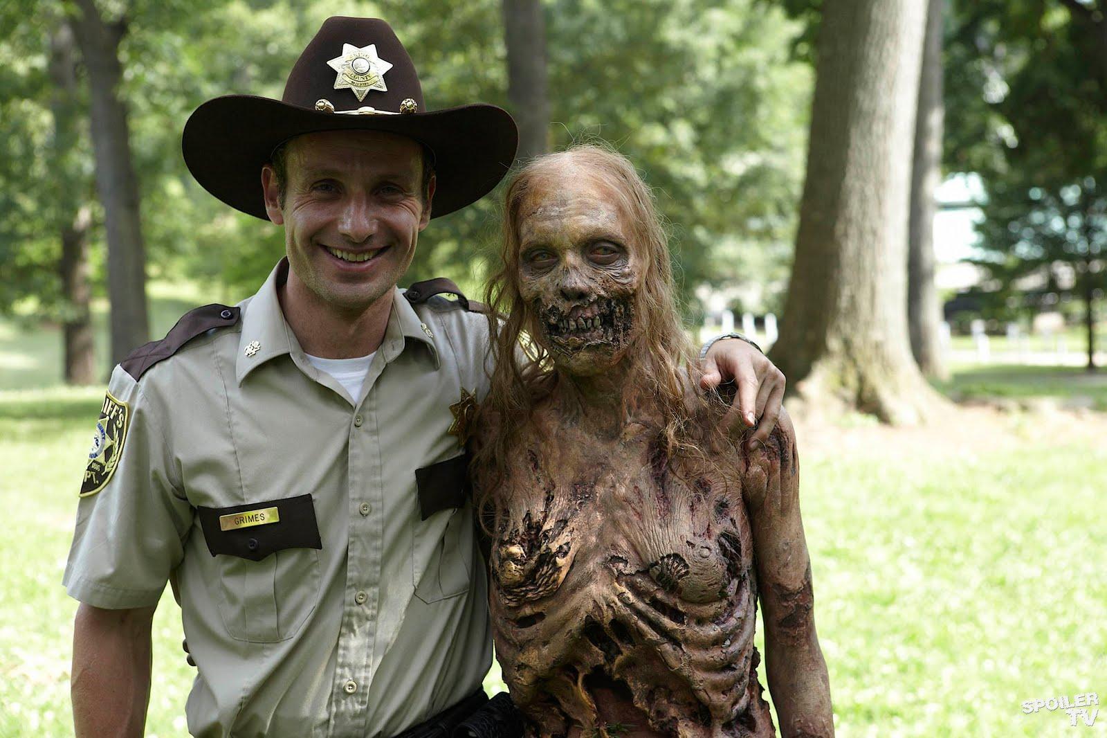 Hombre mata a amigo tras ver 'The Walking Dead' y afirmar que 'era un zombie'