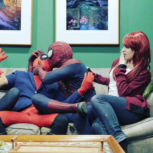 Momento para reírnos con la paternidad de... ¿Deadpool?