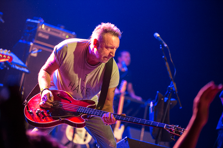 New Order, polémica, demanda y conciertos en España