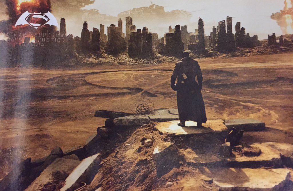 Tres nuevos trailers de 'Batman v Superman'. Darkseid se aproxima