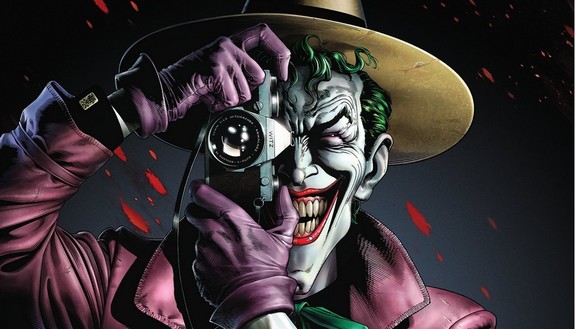 Indignación por la escena de sexo de Batgirl en 'Batman: La Broma Asesina'