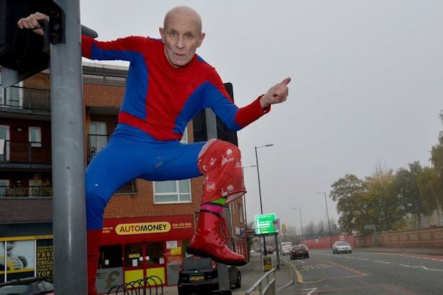 Científicos crean al verdadero Spider-Man