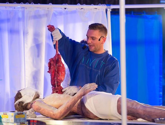 Alucina con esta salvaje cena CAN&Iacute;BAL