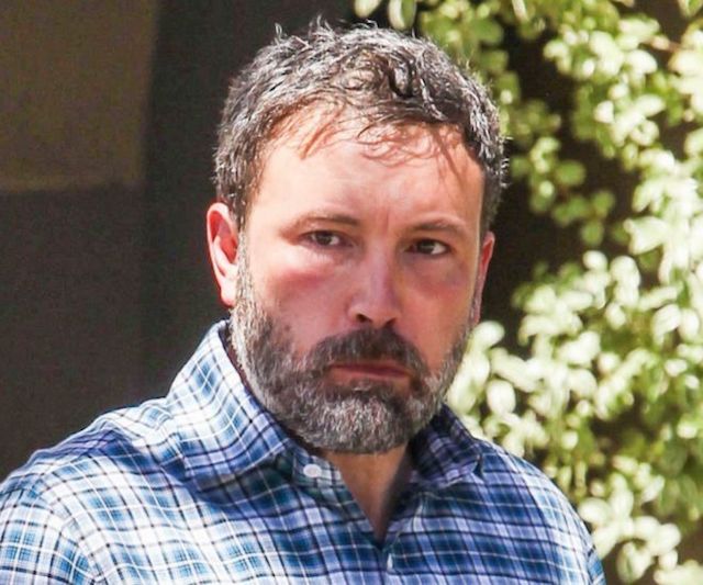 Ben Affleck destrozado por el alcohol y gordo, ¿podría abandonar Batman?