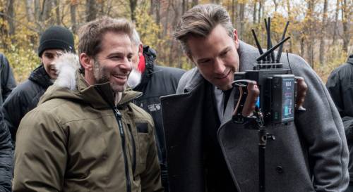 Zack Snyder deja la 'Liga de la Justicia' por el suicidio de su hija Zack Snyder deja la 'Liga de la Justicia' por el suicidio de su hija