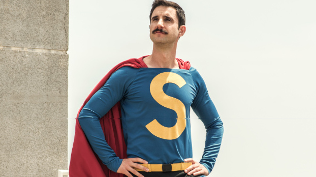 Primer vistazo a Dani Rovira como Superlópez