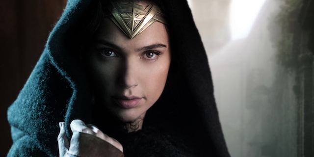 13 razones por las que Wonder Woman es mejor que Capitán América