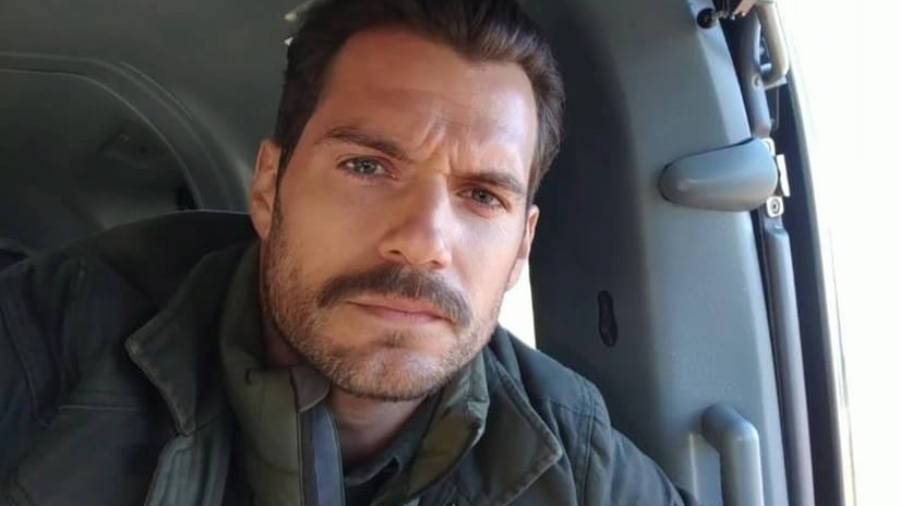 El papel de Superman en la Liga de la Justicia y el bigote de Henry Cavill