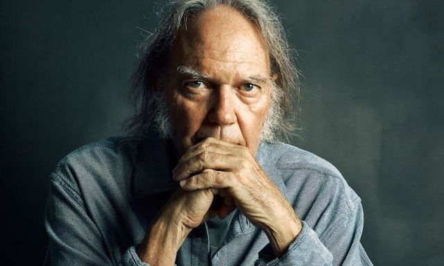 Celebra el 4 de julio con Neil Young (que es canadiense)