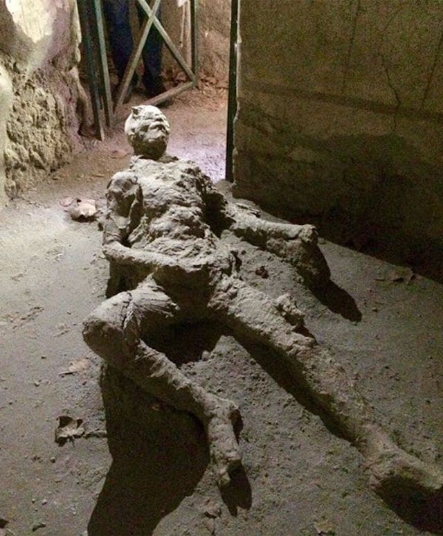 La escalofriante imagen del último superviviente de Pompeya