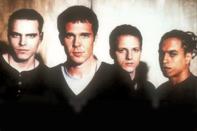 Quicksand regresa 22 años después