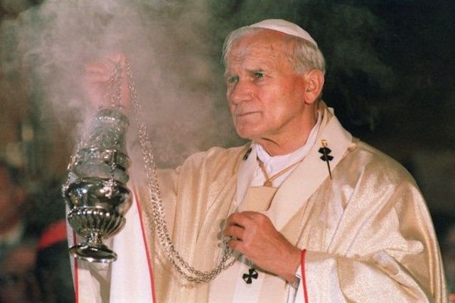 Juan Pablo II era un exorcista en misión divina