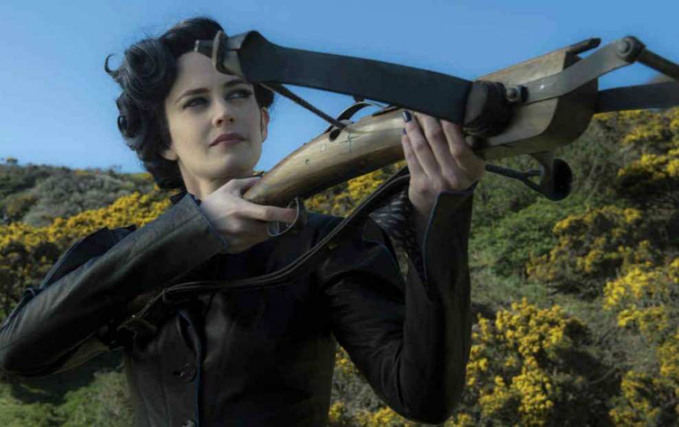 10 actrices y actores que deberían interpretar superhéroes inmediatamente