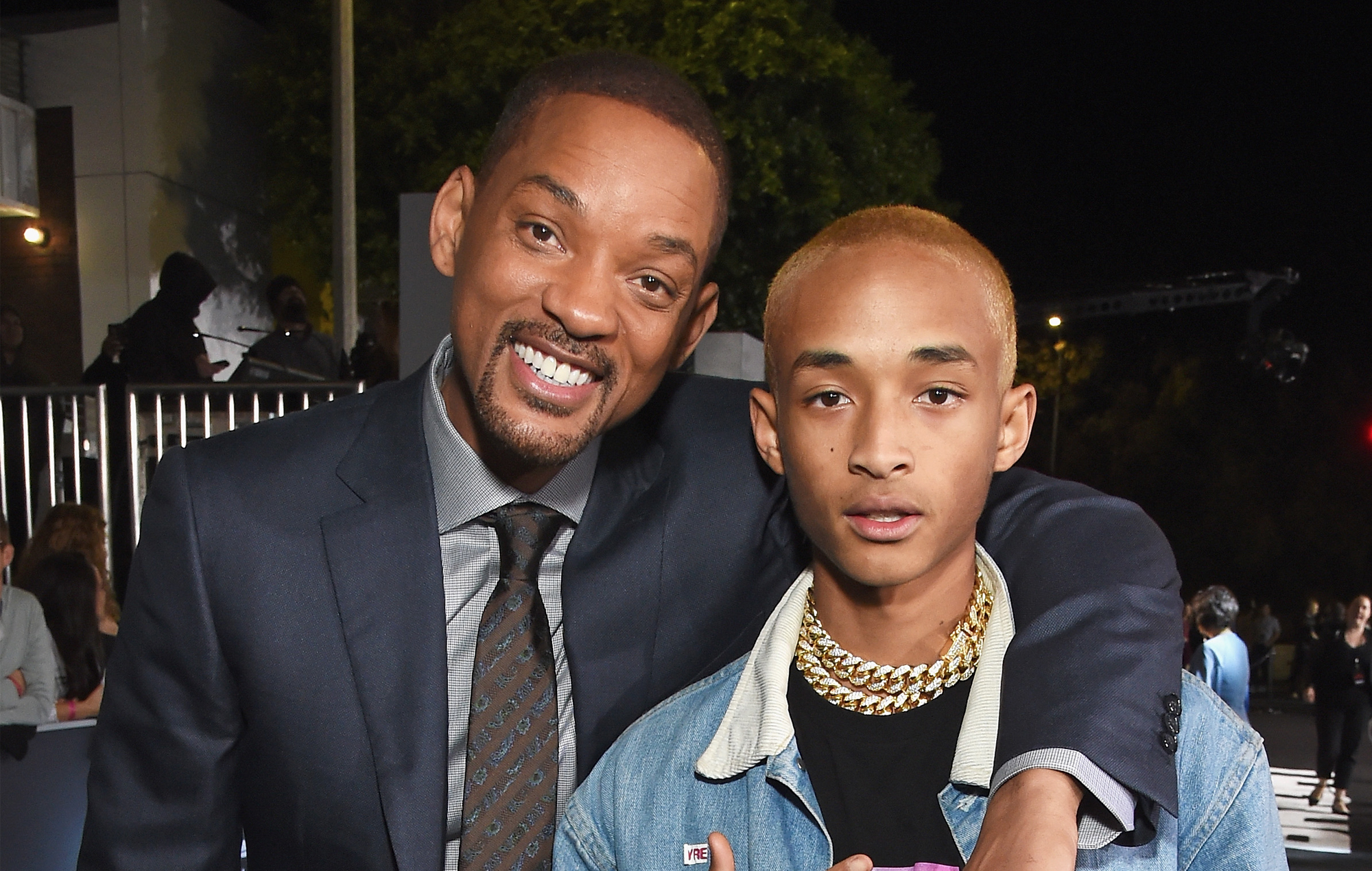 Jaden Smith toca el tema 'El príncipe de Bel-Air' en Filadelfia