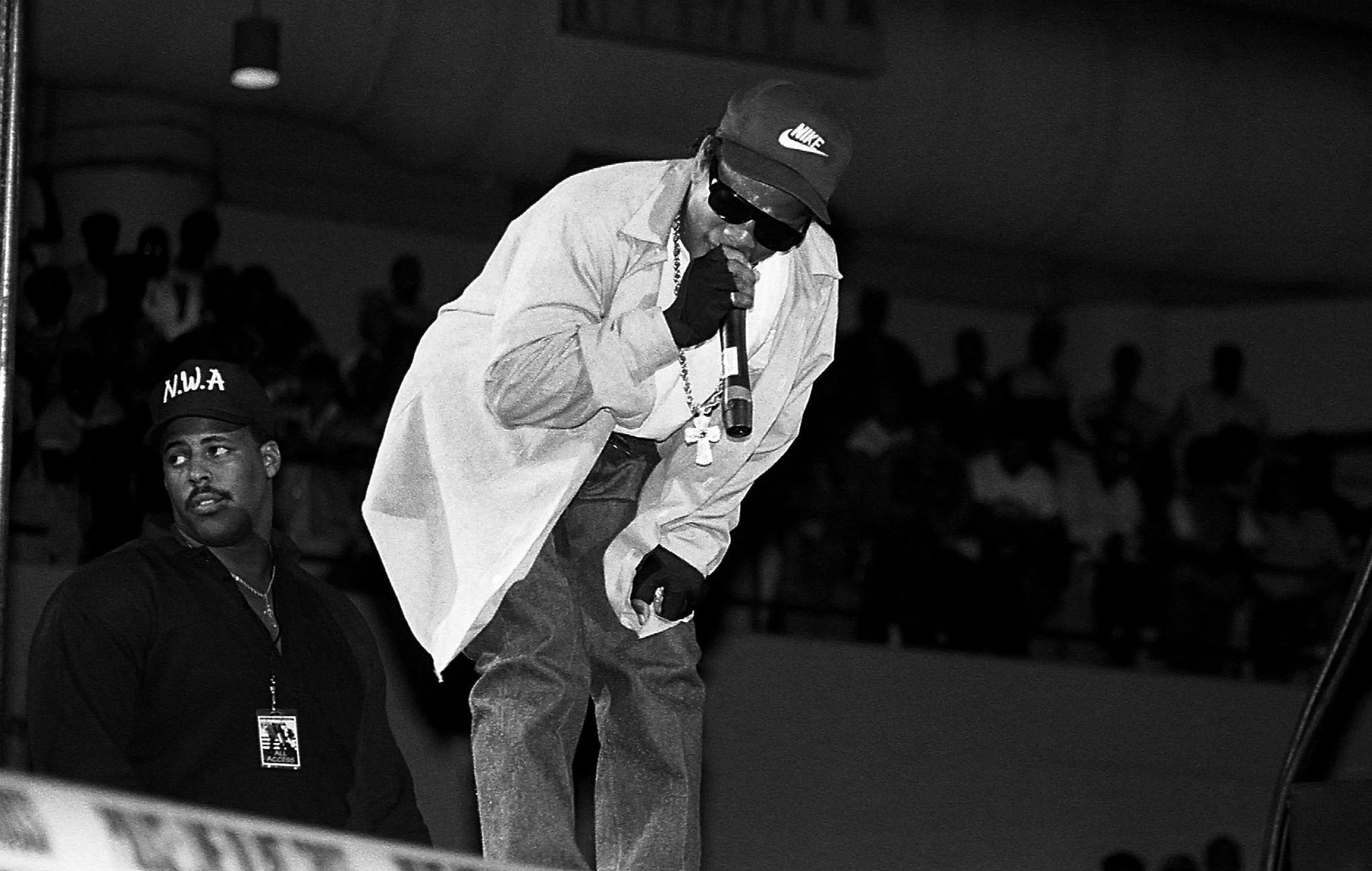 La familia de Eazy-E develó una nueva lápida en su 55 cumpleaños 1