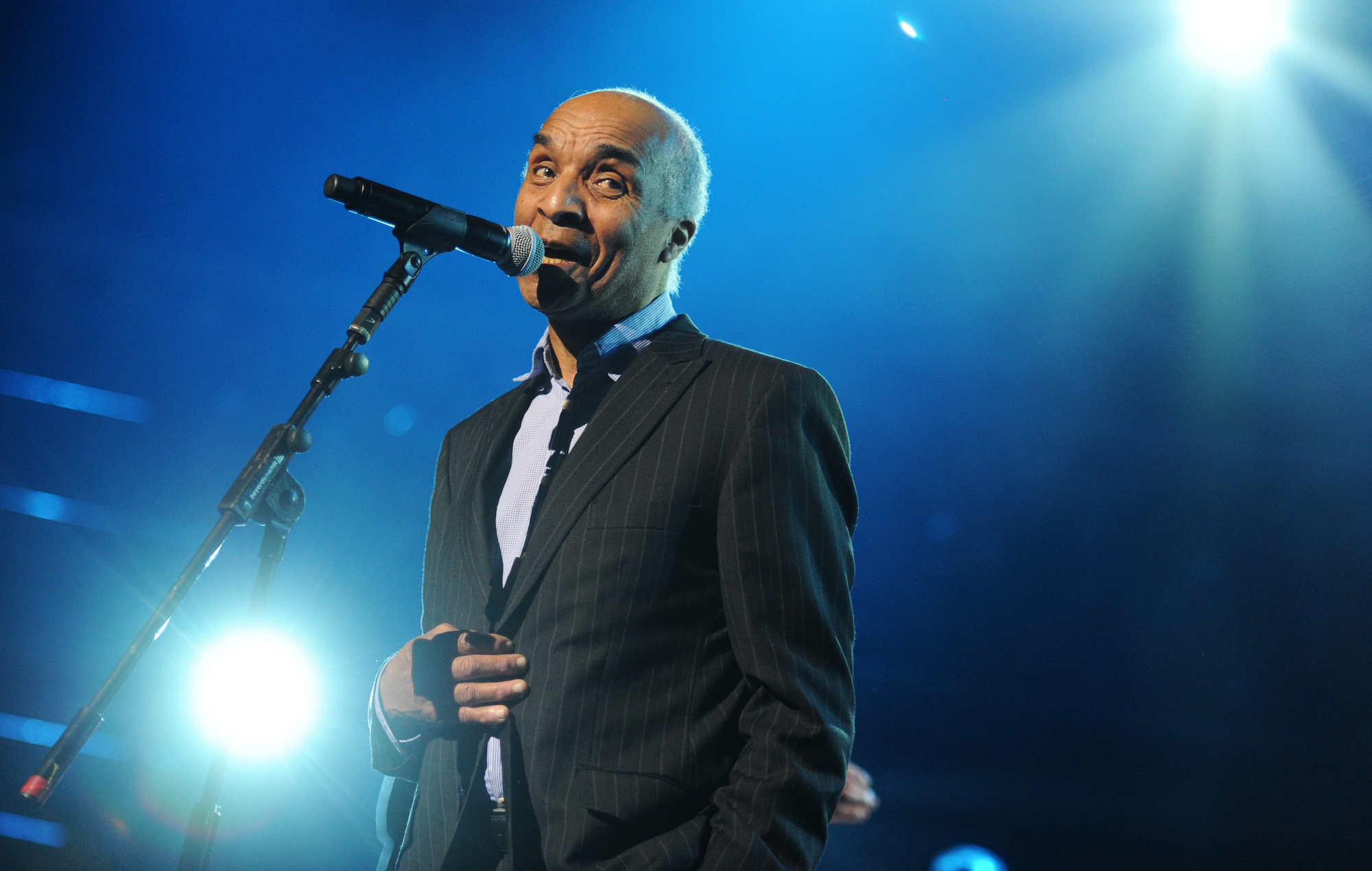 Kenny Lynch fallece con 81 años