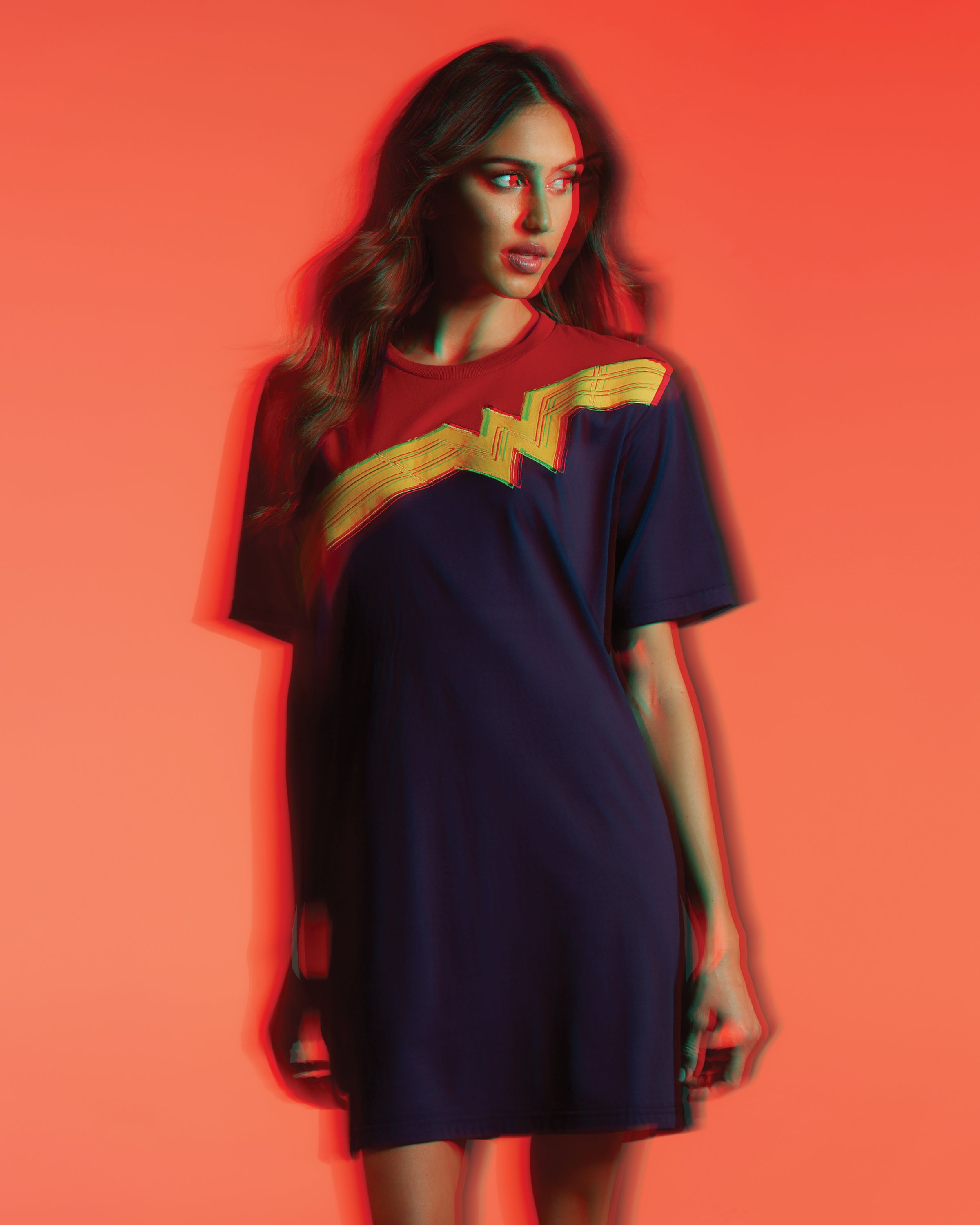 pecho Dependencia articulo DC FanDome lanza una tienda en línea con ropa para la mujer maravilla |  Cultture