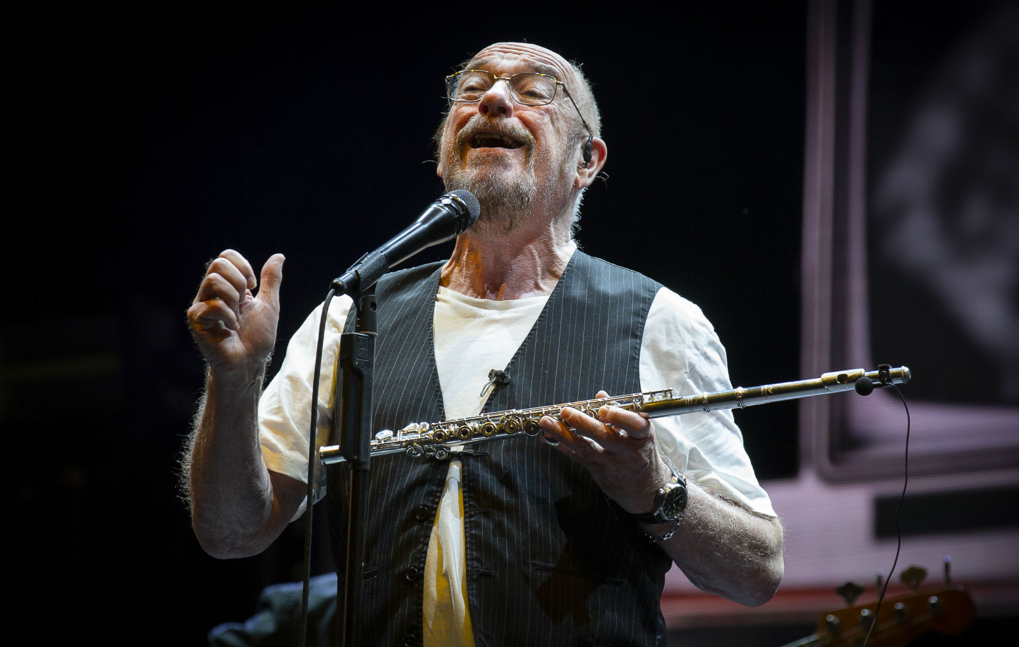 Ian Anderson, de Jethro Tull, tiene un plan para traer de vuelta los conciertos en vivo con seguridad