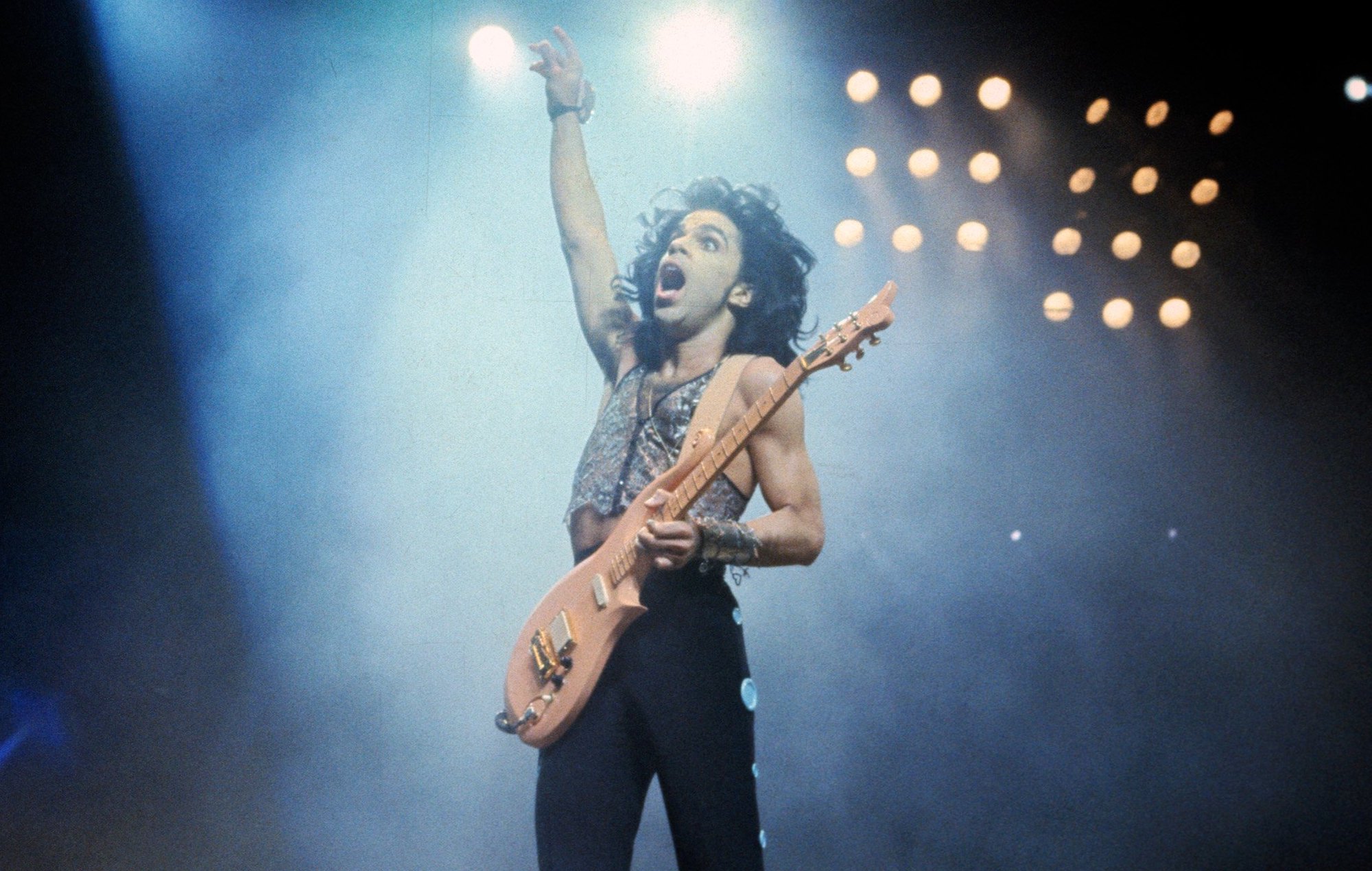 El icónico concierto de Prince en NYE de 1987, 