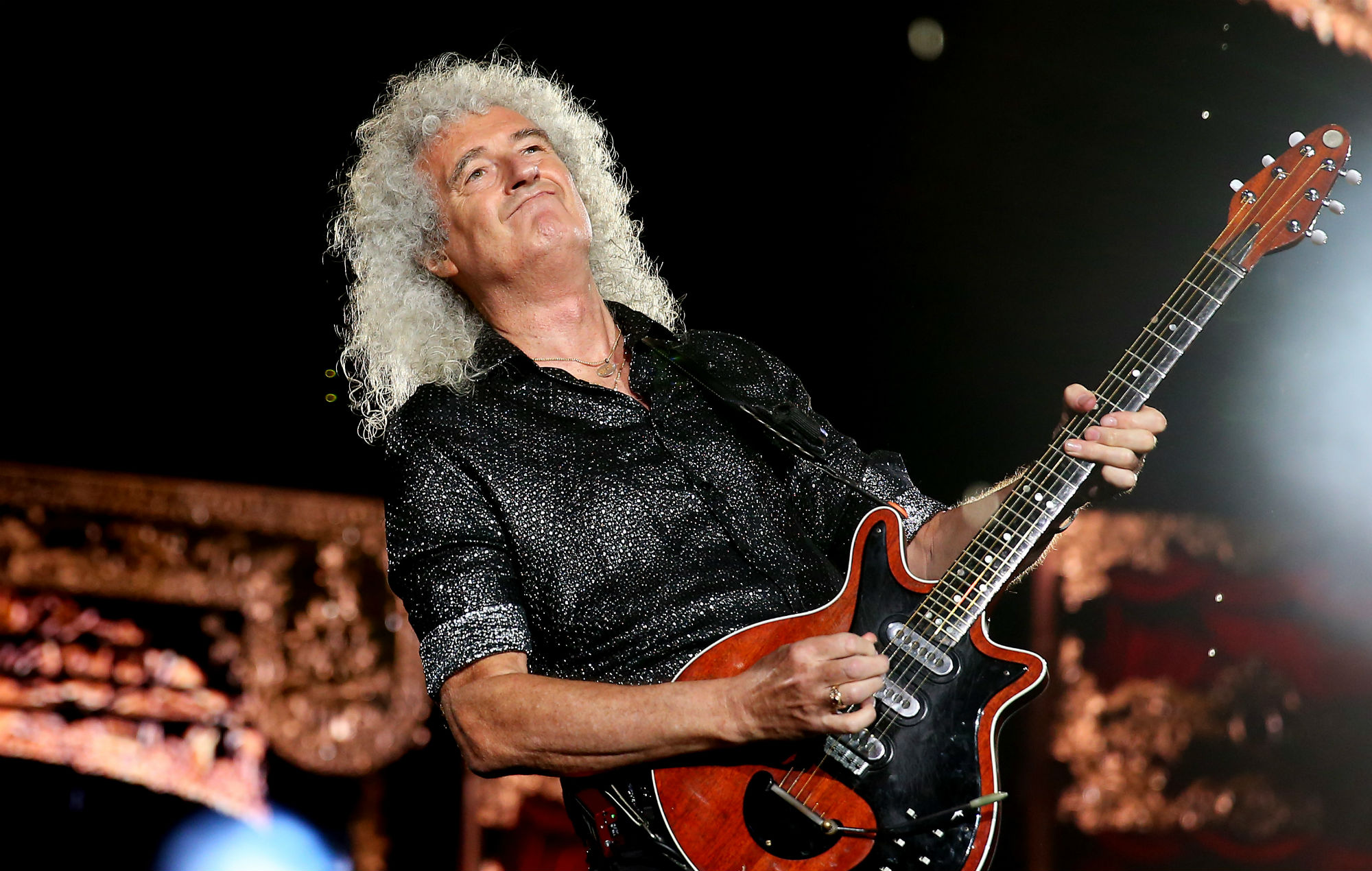 Brian May se siente 