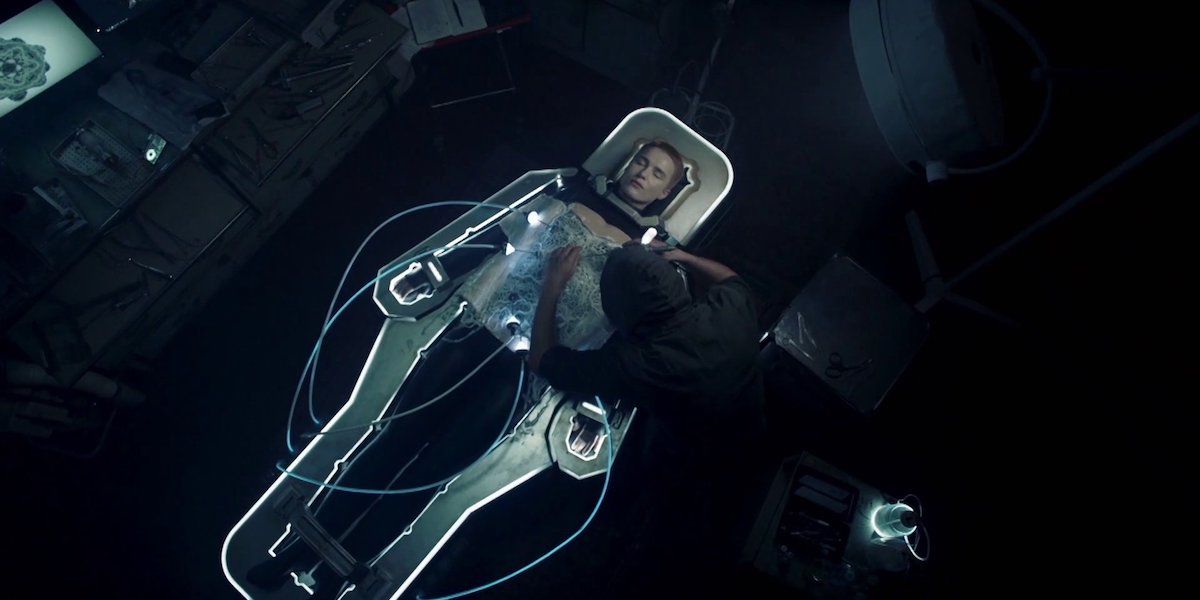 Criado por la madre más mortal de los lobos no es el nigromante