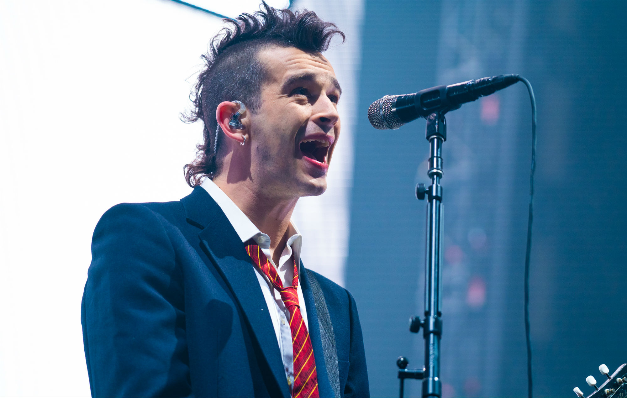 En 1975, Matty Healy está 