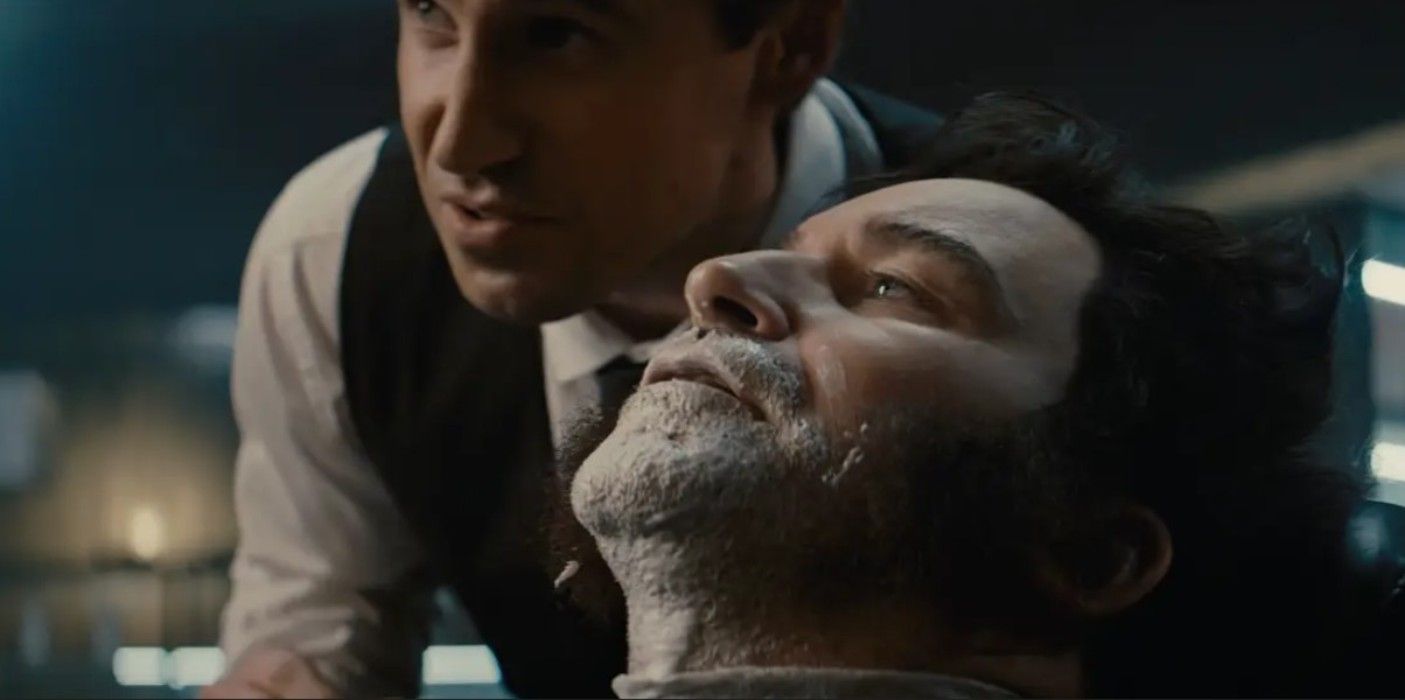 La película fan de X-Men lanza a Lobezno a una oscura comedia sobre una barbería mortal