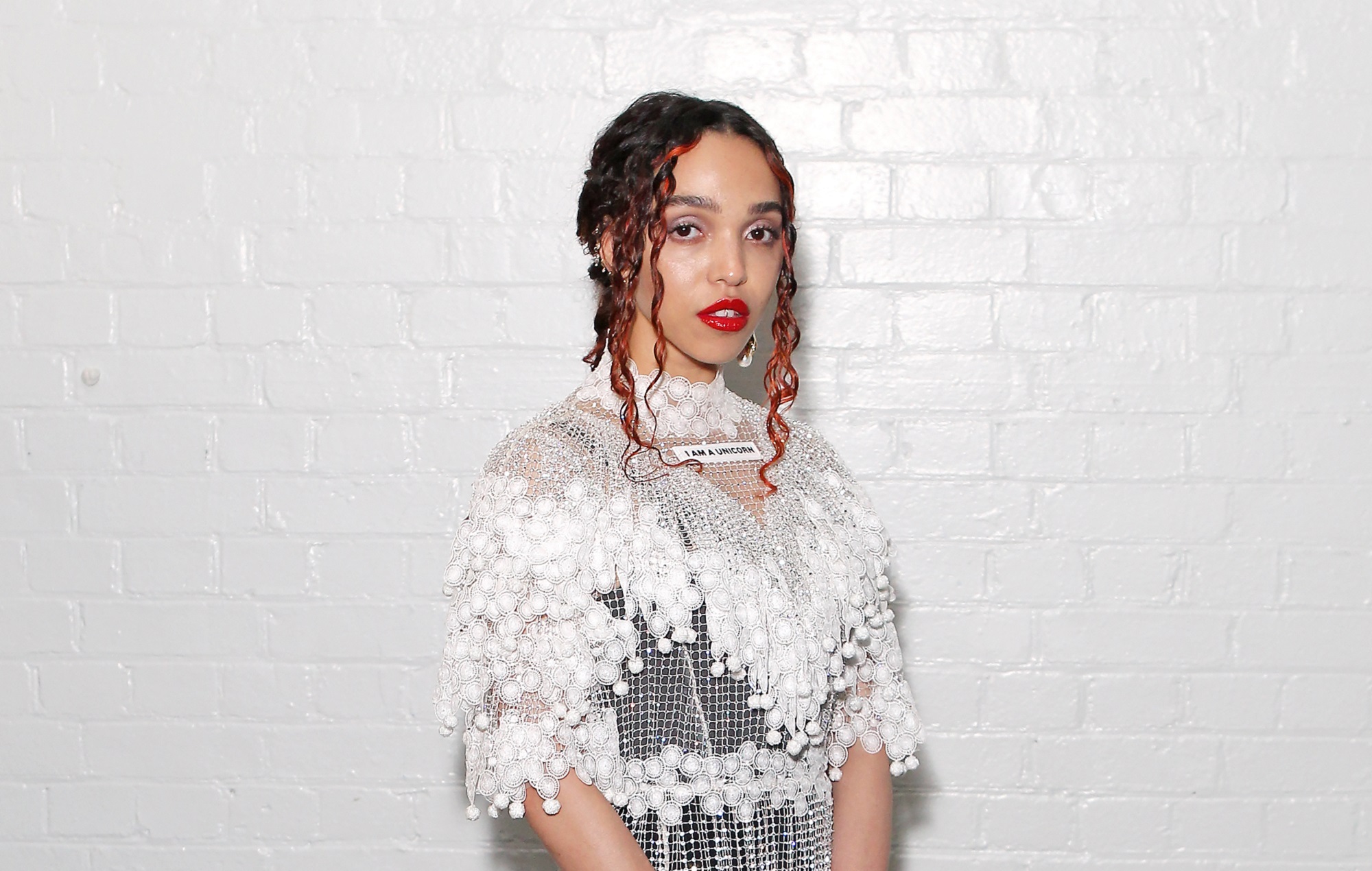 FKA Twigs aborda el supuesto abuso de Shia LaBeouf: 