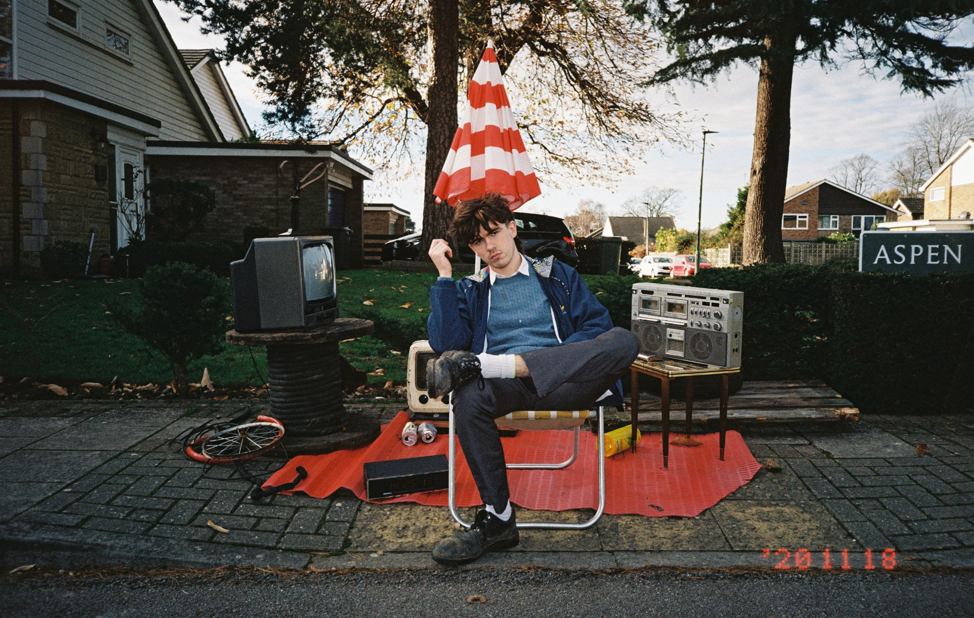 Mira el show especial de Declan McKenna