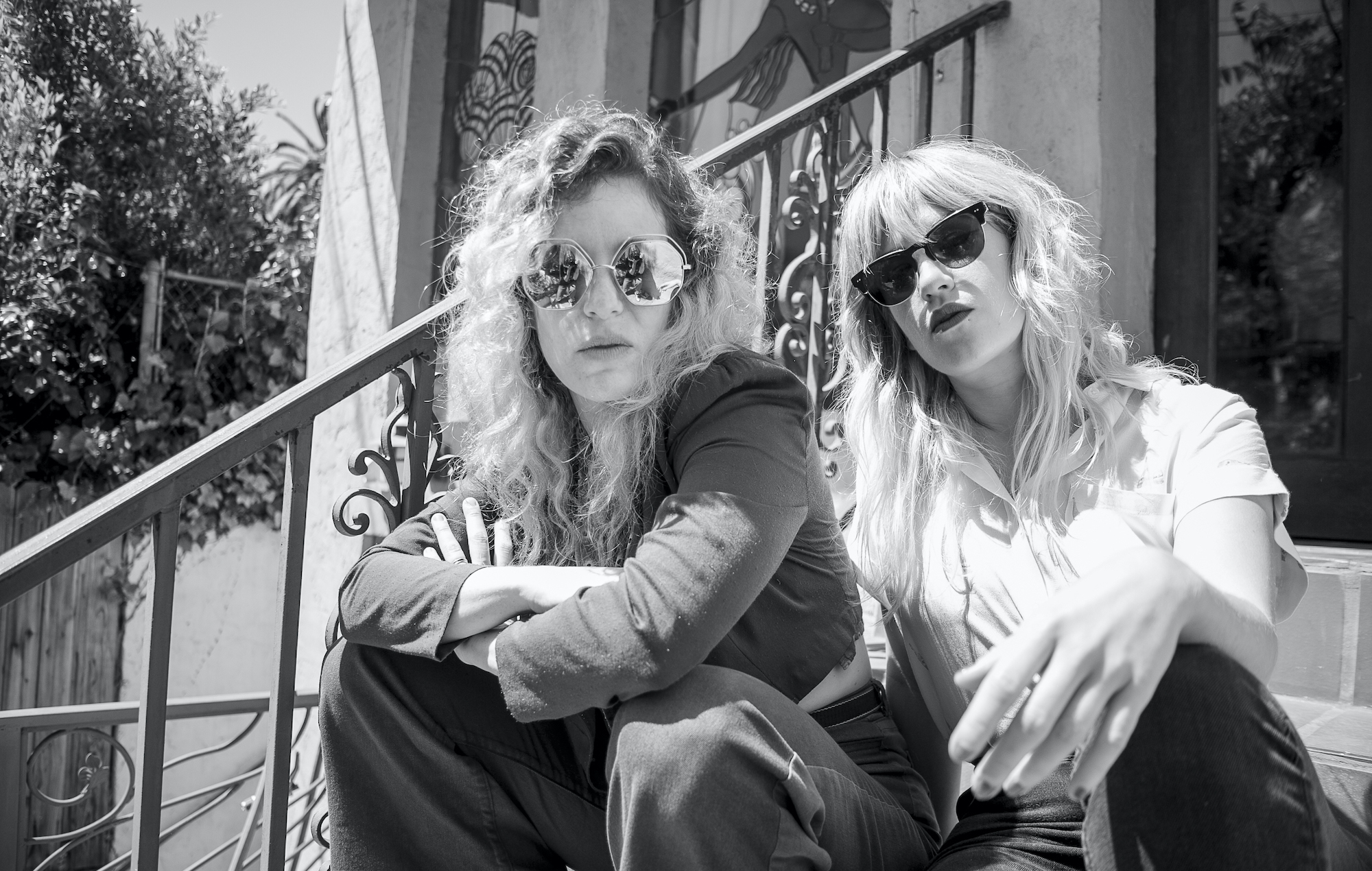 Deap Vally anuncia el nuevo EP de 'Digital Dream' con la colaboración de Jennylee