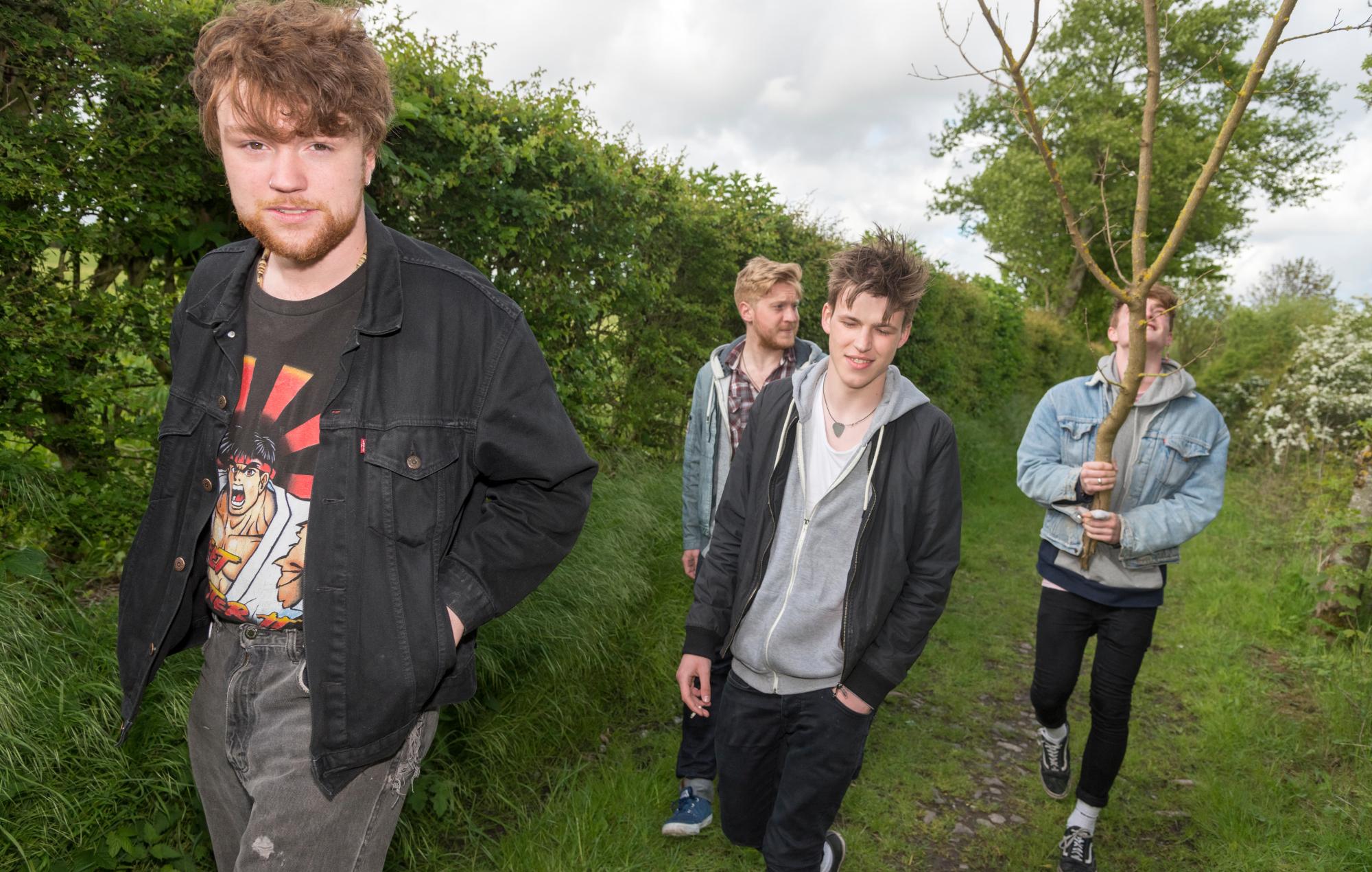 Las familias de los miembros de Viola Beach reflexionan cinco años después de la tragedia: 