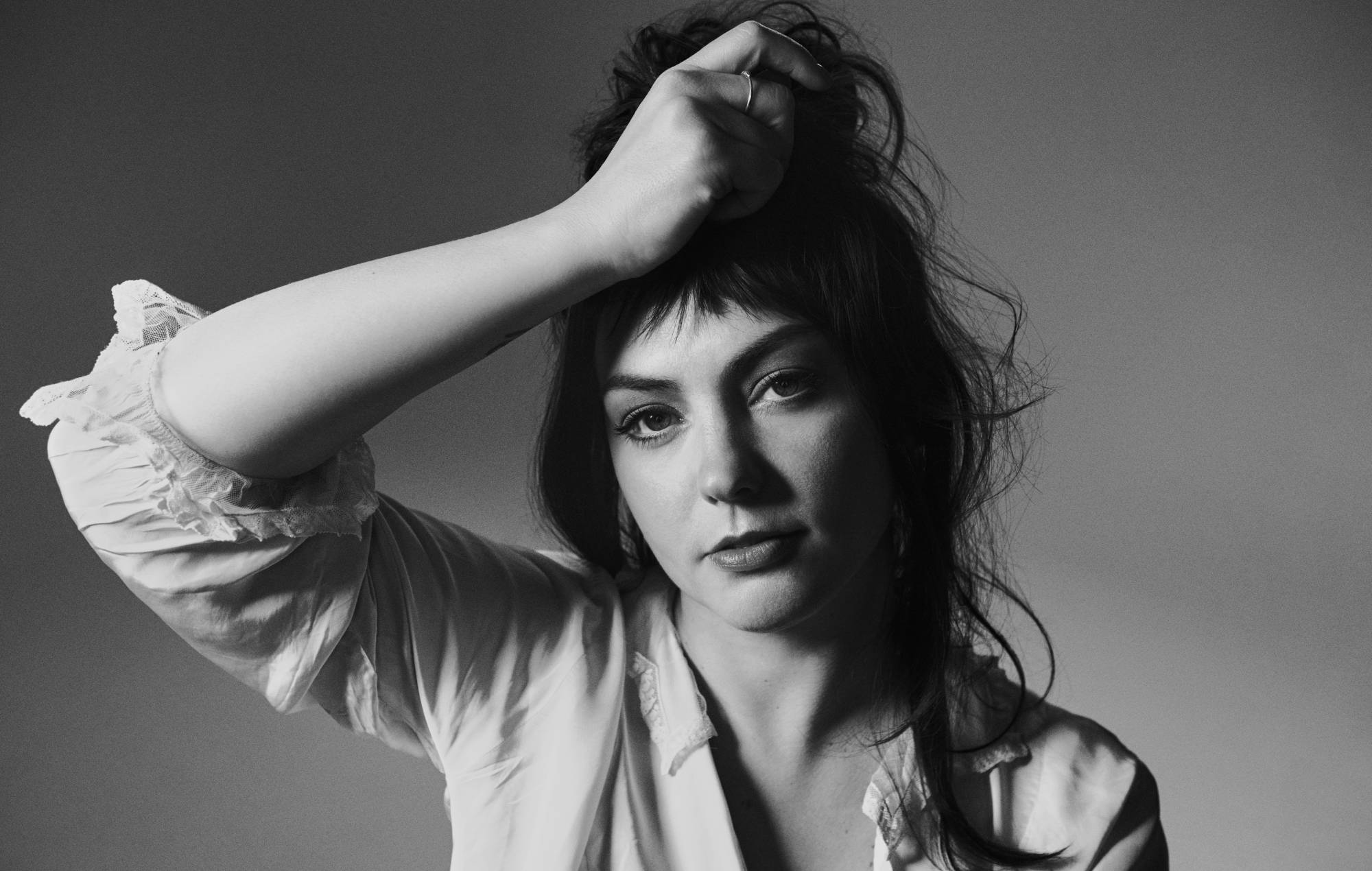 Angel Olsen anuncia su nueva caja 