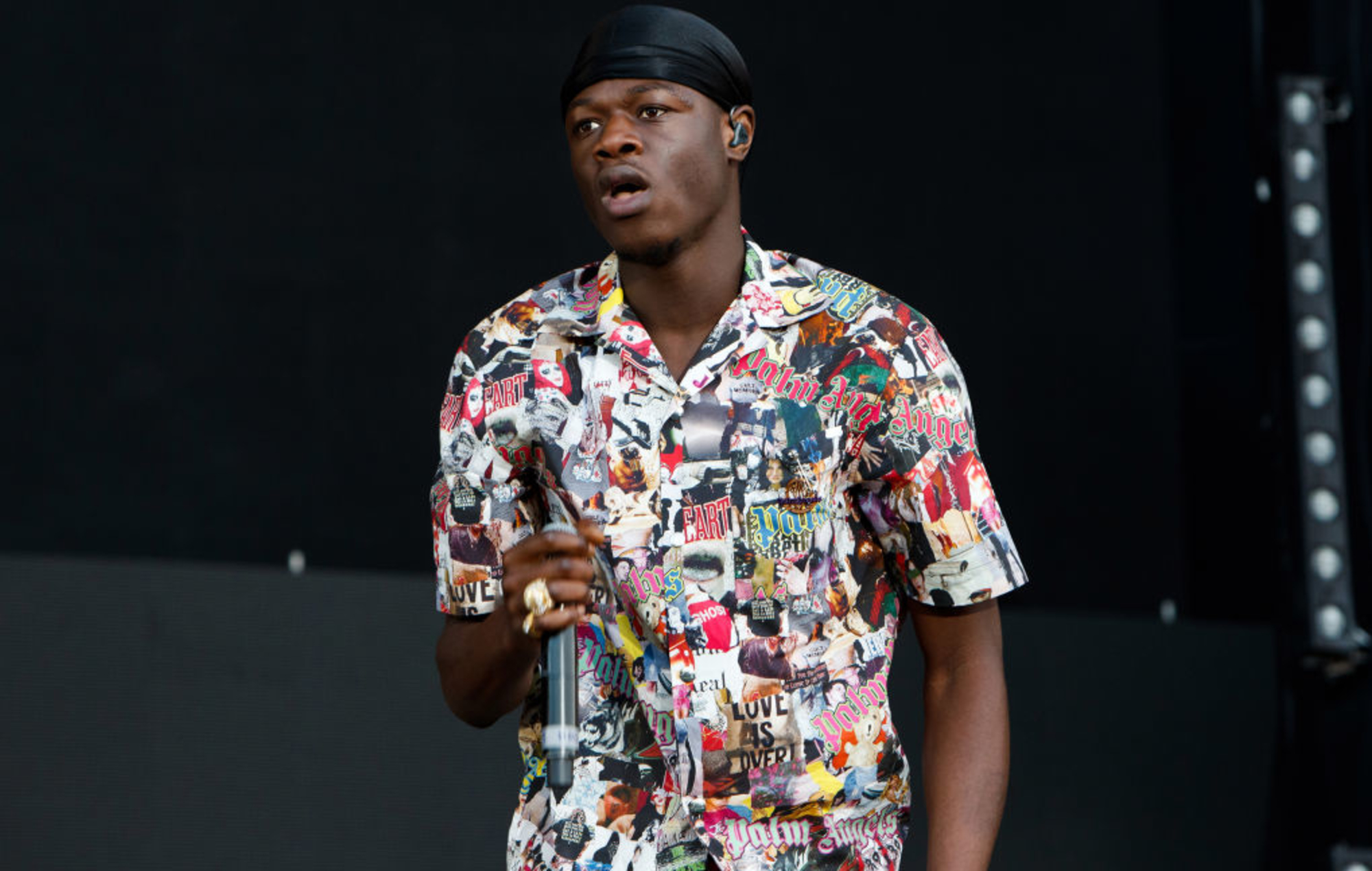 J Hus adelanta dos nuevos temas durante una sesión de Instagram en directo